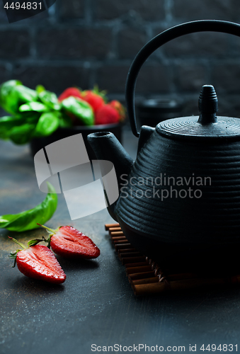 Image of tea in teapot