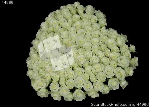 Image of heart of white roses