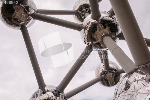 Image of photo of atomium building in Brussels