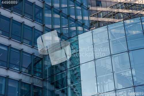 Image of glass office building in the Brussels