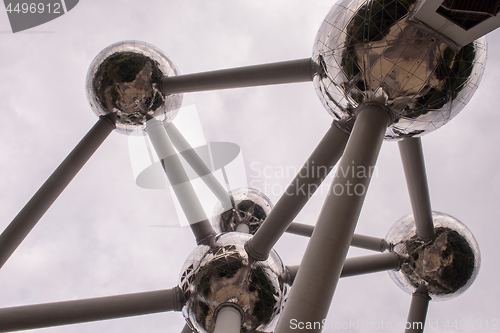 Image of photo of atomium building in Brussels