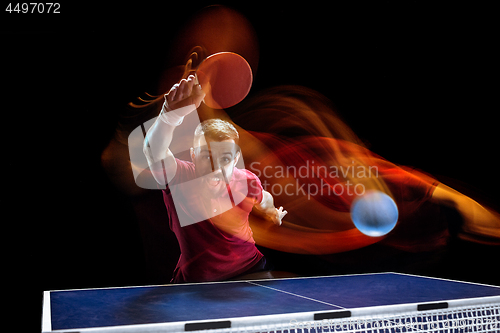 Image of The table tennis player serving