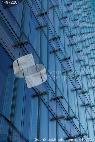 Image of glass office building in the Brussels