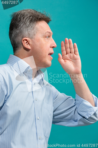 Image of Isolated on pink casual man shouting at studio