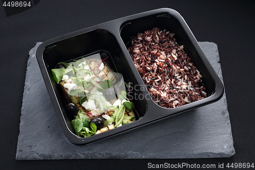 Image of Salad with grilled aubergine with wild rice