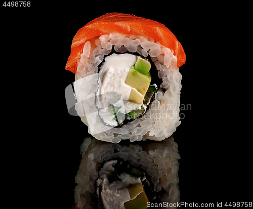 Image of Single sushi roll Philadelphia