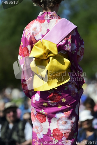 Image of woman in traditional japanese kimono costume