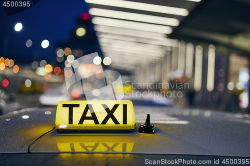 Image of Lighting taxi sign