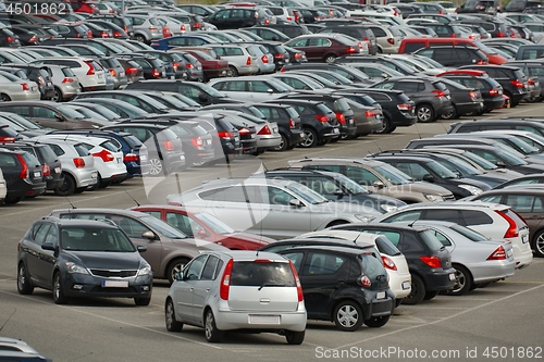 Image of Many Cars Parking