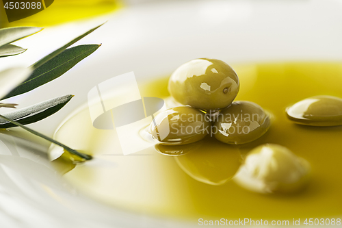 Image of Olive oil background