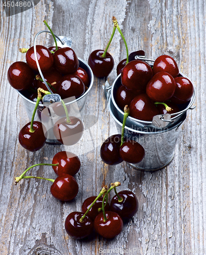 Image of Dark Sweet Cherries