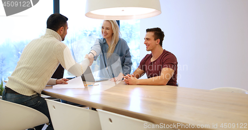 Image of couple buy an apartment