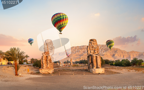 Image of Colossi and balloons