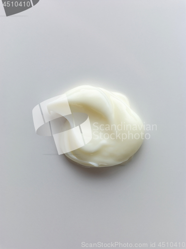 Image of white cosmetic cream