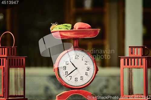 Image of Old Stylized Clock 