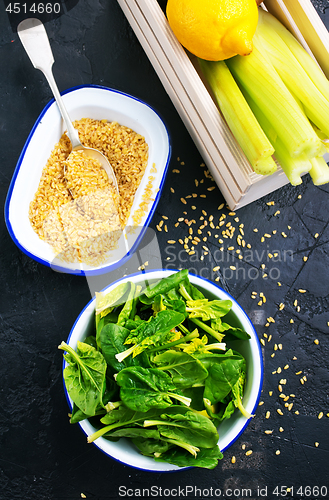 Image of bulgur with spinach