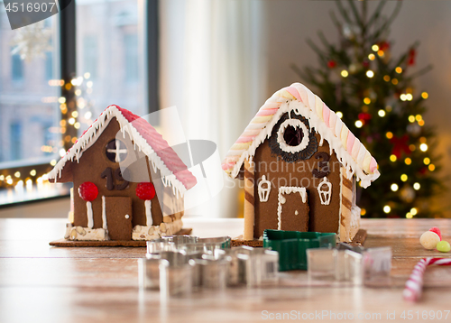 Image of close up of christmas gingerbread houses at home