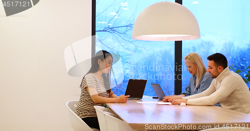 Image of couple buy an apartment