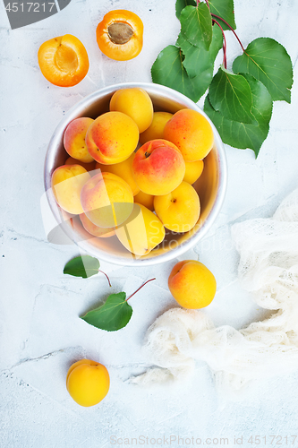 Image of apricots