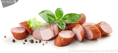 Image of sliced smoked sausage