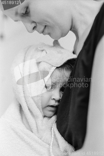 Image of A baby after bath