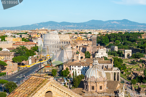 Image of Colosseum and basilica