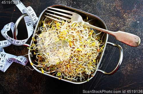 Image of Raw sprouts