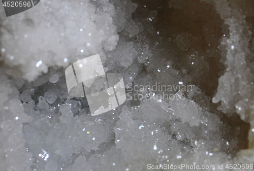 Image of white crystal mineral texture