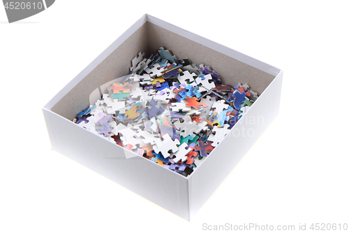 Image of color puzzle in the paper box