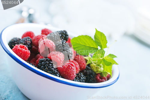 Image of berries