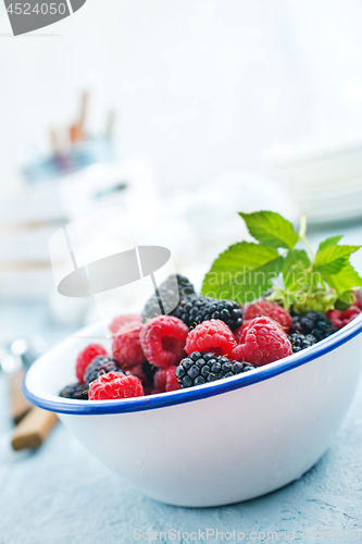 Image of berries