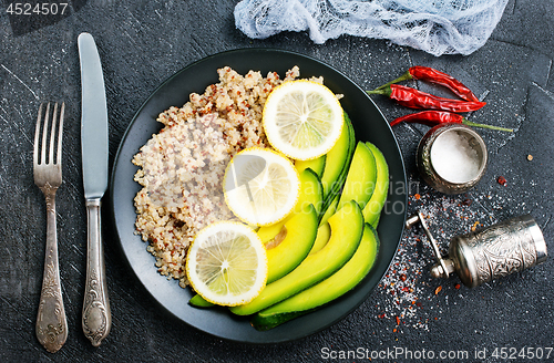 Image of qinoa with lime and avocado