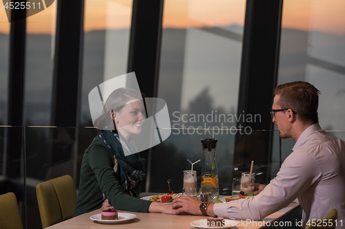 Image of Couple on a romantic dinner at the restaurant