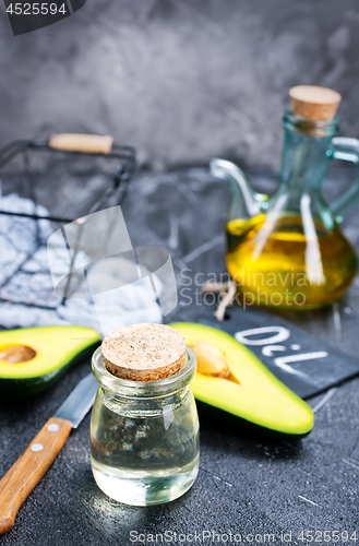 Image of avocado oil