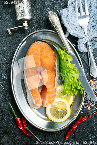 Image of raw salmon