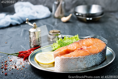 Image of raw salmon
