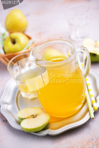 Image of apple juice in jug