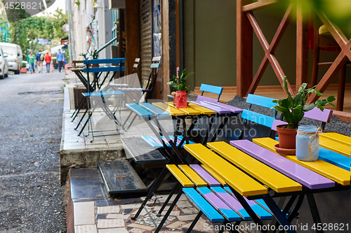 Image of Turkish street cafe in Istanbul.