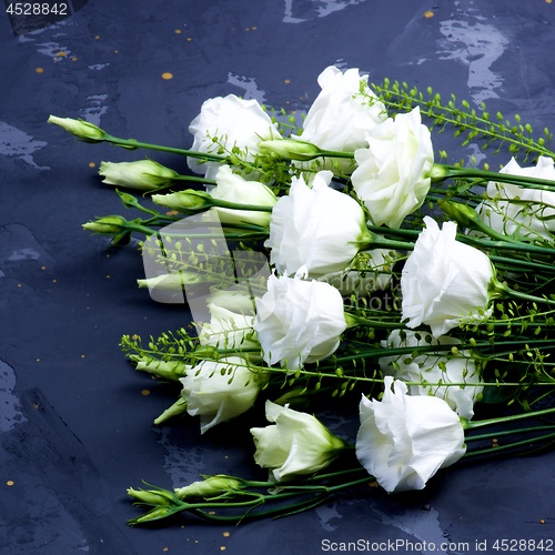 Image of White Lisianthus Flowers