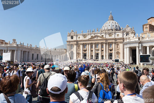 Image of View of St. Peters basilica from St. Peter\'s square in Vatican City, Vatican.