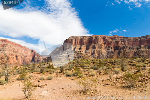 Image of view of grand canyon cliffs and desert