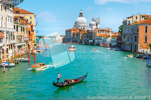 Image of Basilica in Grand Canal