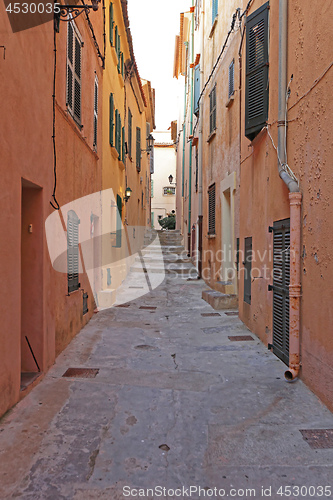 Image of St Tropez Street