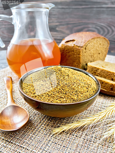 Image of Malt in bowl on wicker napkin