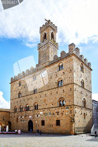 Image of Volterra town central square