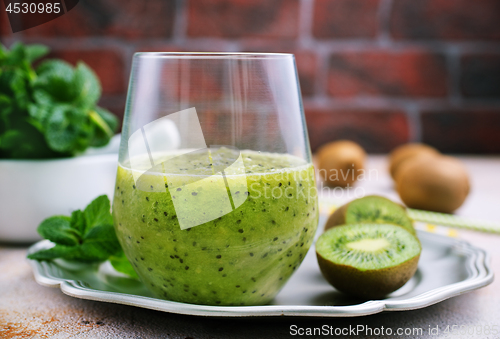 Image of kiwi smoothie