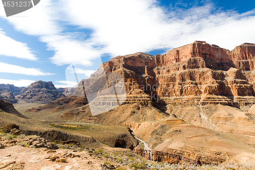 Image of view of grand canyon cliffs and desert