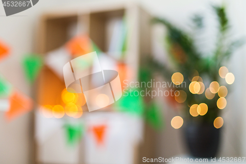 Image of blurred home interior at st patricks day party