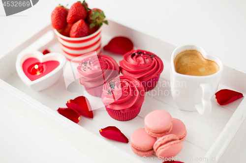 Image of close up of treats on tray for valentines day