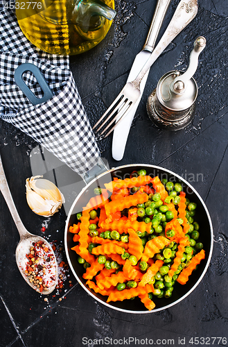 Image of fried corn with carrot